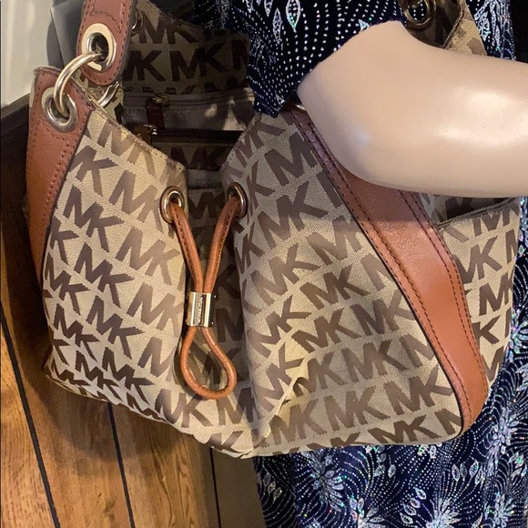 MK Shoulder bag - Picture 4 of 15
